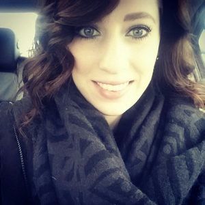 Meet your Posher, Cassandra